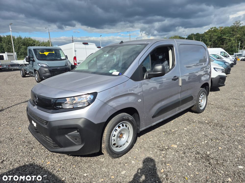 Opel Combo Cargo FURGON 3miejscowy L1 1.5 Diesel 130KM 2025 - 2