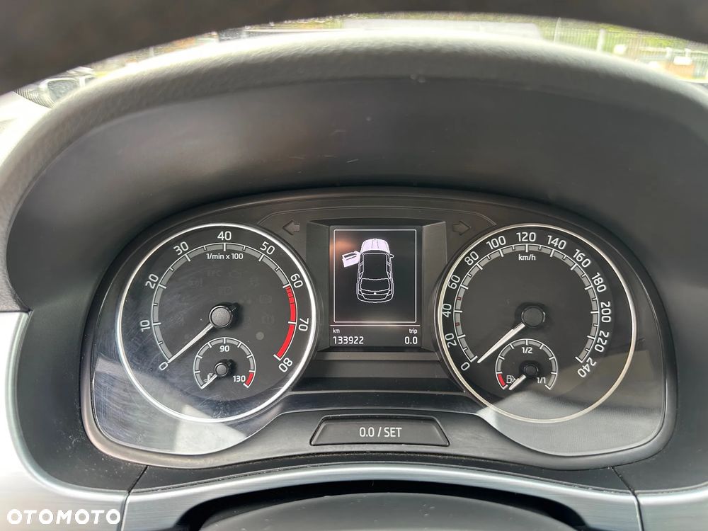 Skoda Fabia - 11