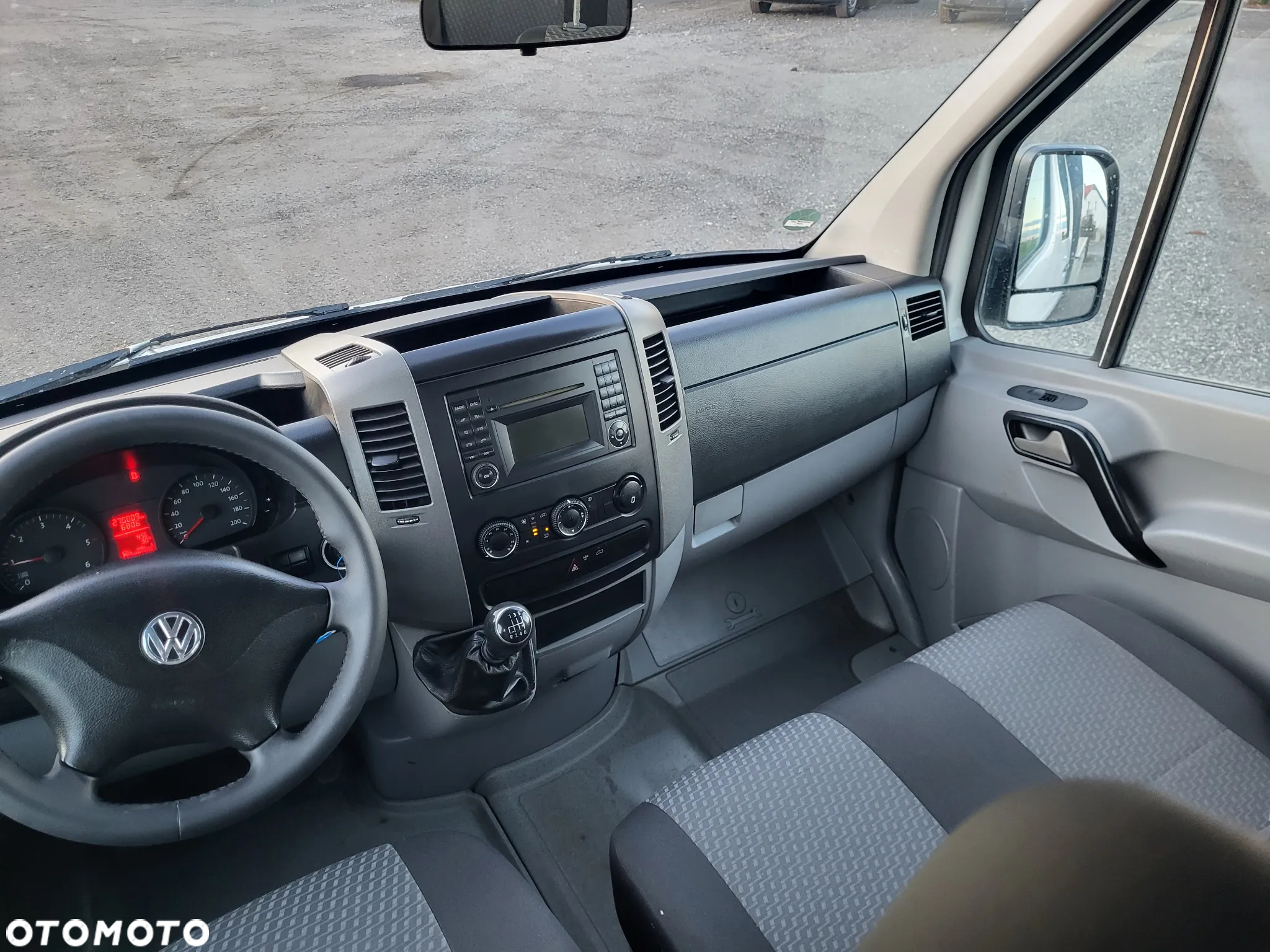 Volkswagen Crafter 2,0 tdi klima super stan idealny serwisowany paka 3.5m - 10