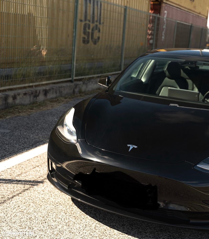 Tesla Model 3 Standard Range Plus RWD - 3