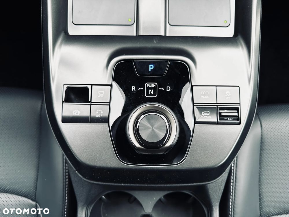 Toyota bZ4X 73.1kWh 4x4 Executive - 32