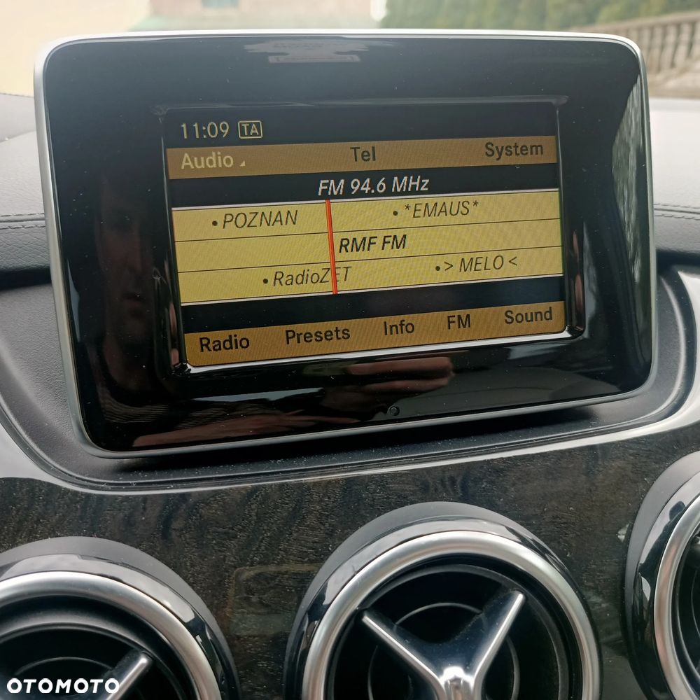 Mercedes-Benz Klasa B 200 (BlueEFFICIENCY) 7G-DCT - 22