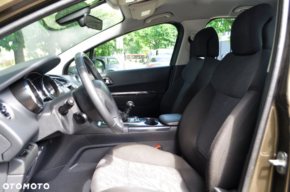 Peugeot 3008 1.6 Active - 12
