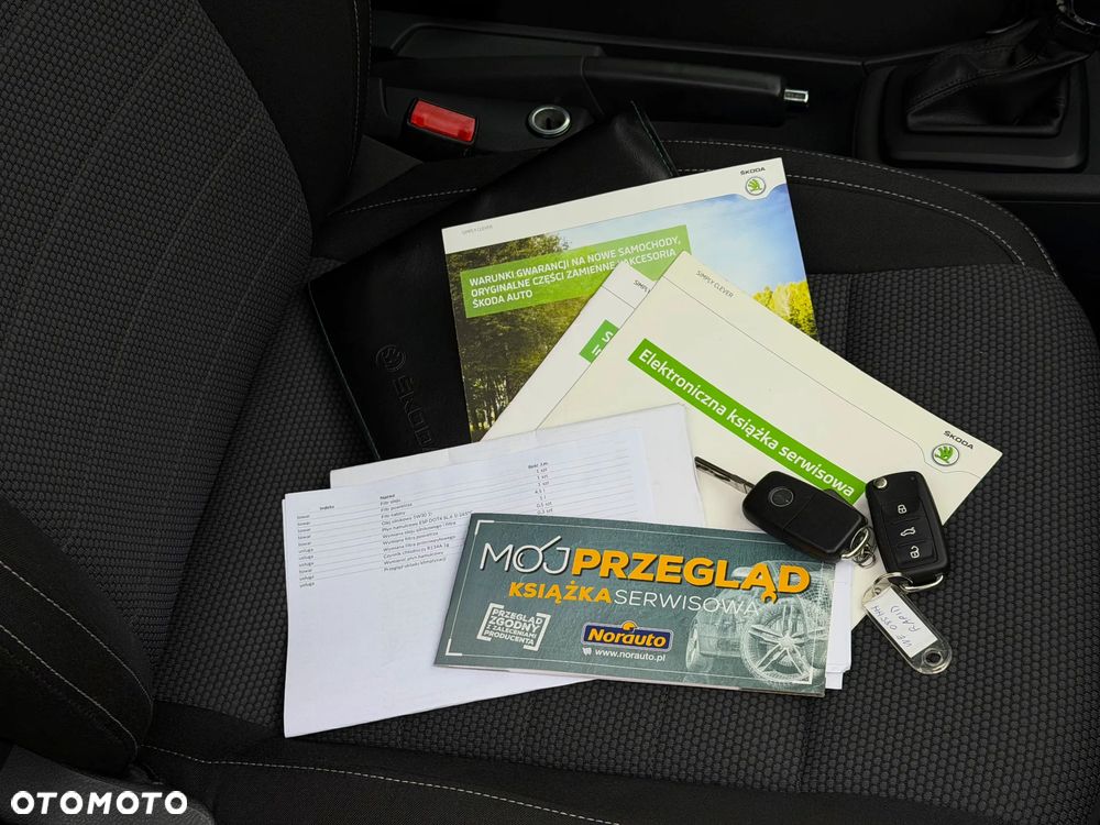 Skoda RAPID 1.4 TSI Edition DSG - 24