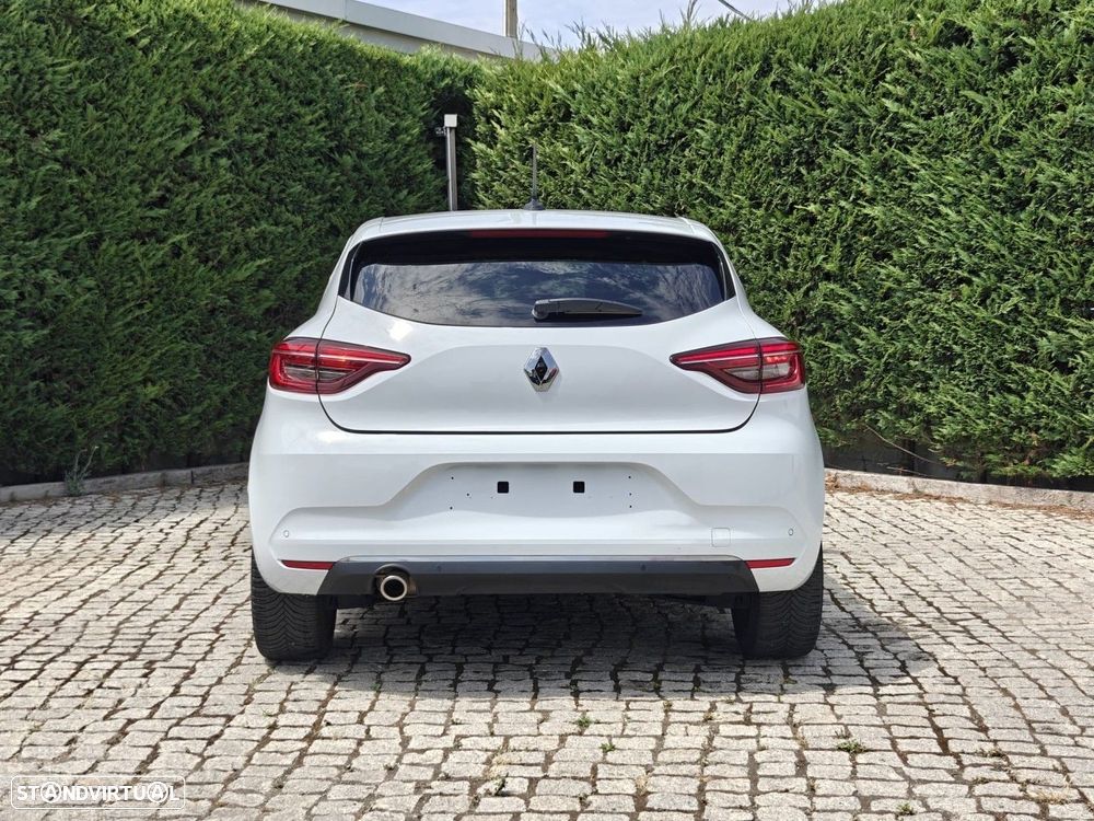 Renault Clio - 15