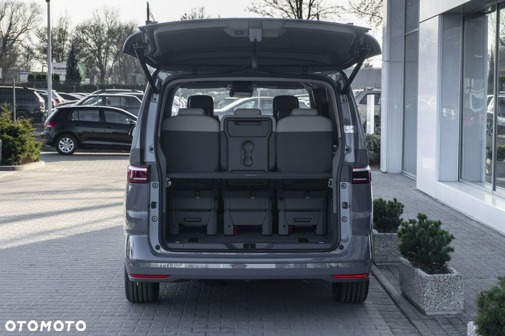 Volkswagen Multivan - 7