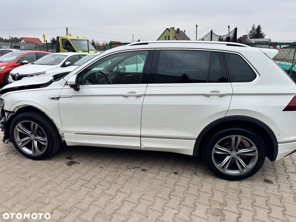 Volkswagen Tiguan 2.0 TSI 4Mot Perfectline R-Style DSG - 14