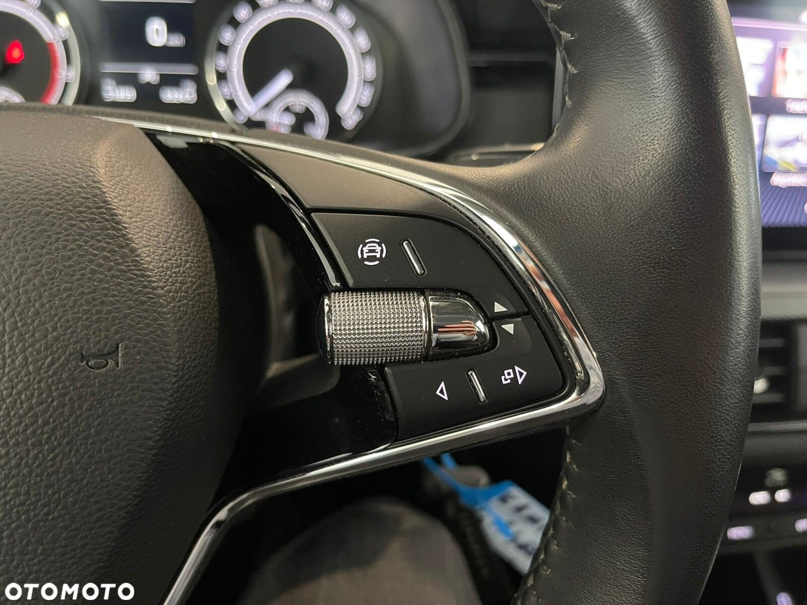 Skoda Kamiq 1.0 TSI Ambition DSG - 26