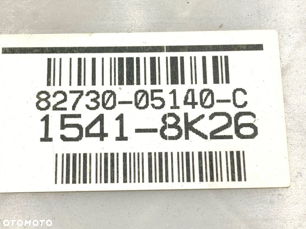 SKRZYNKA BEZPIECZNIKÓW  TOYOTA AVENSIS Kombi (_T27_) 2009 - 2018 2.0 (ZRT272_) 112 kW [152 KM] - 4