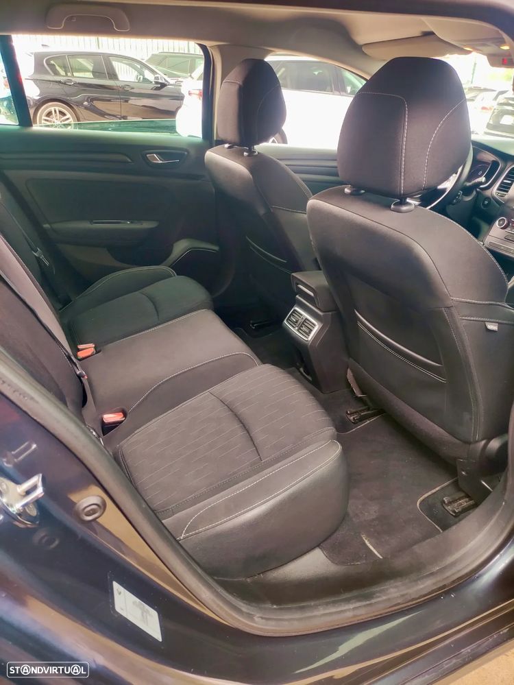 Renault Mégane Sport Tourer 1.3 TCe Limited - 19