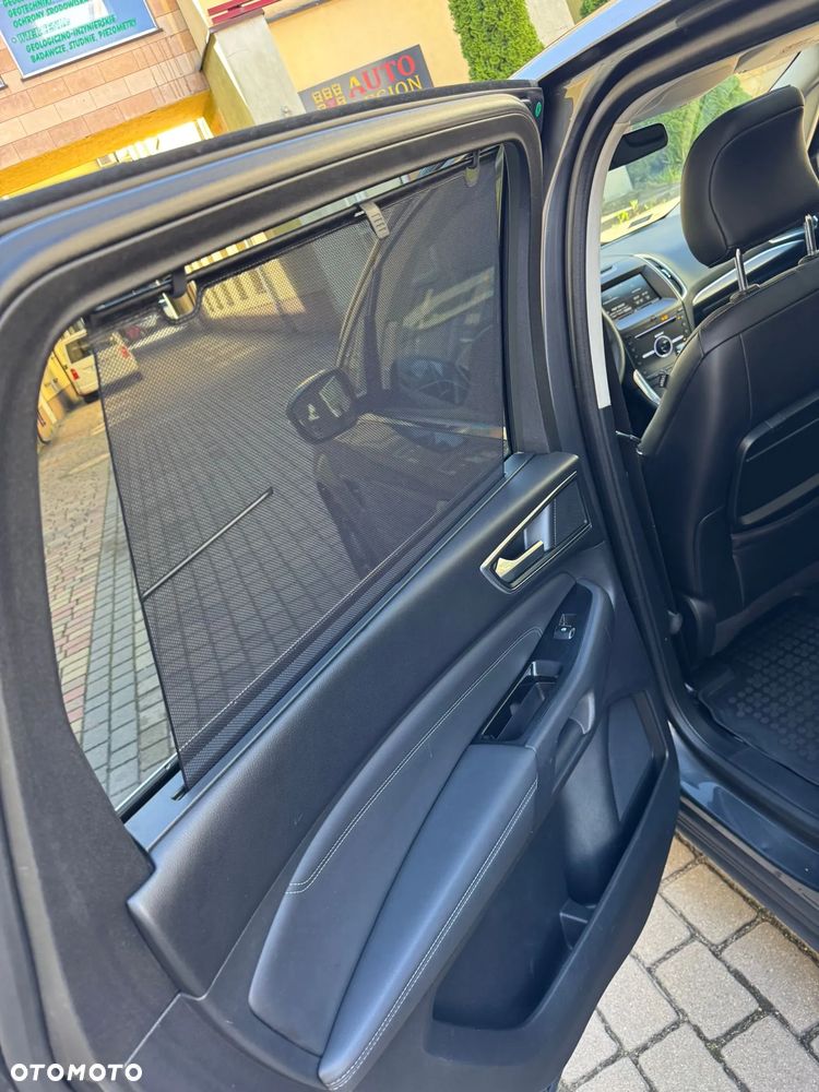 Ford S-Max - 16