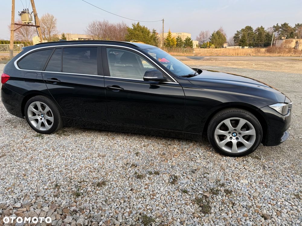 BMW Seria 3 316d - 23