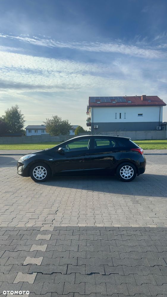 Hyundai i30 1.4 Classic + - 5