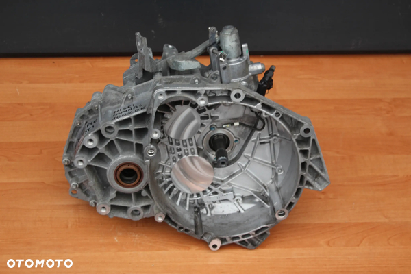 SKRZYNIA BIEGÓW MANUAL OPEL ASTRA J ZAFIRA C 2.0 CDTI F40 100% SPRAWNA DEMONTAŻ