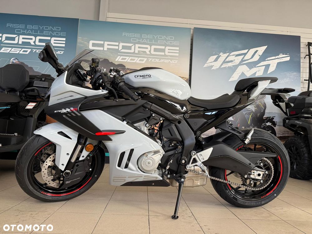 CFMoto 675SR - 2