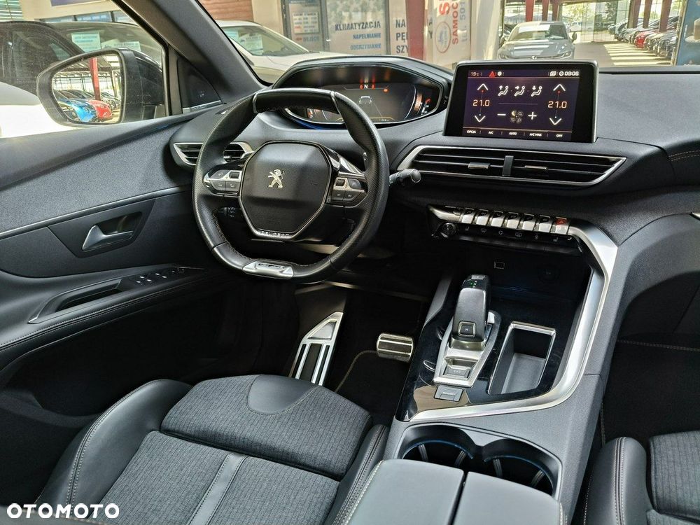 Peugeot 5008 - 25