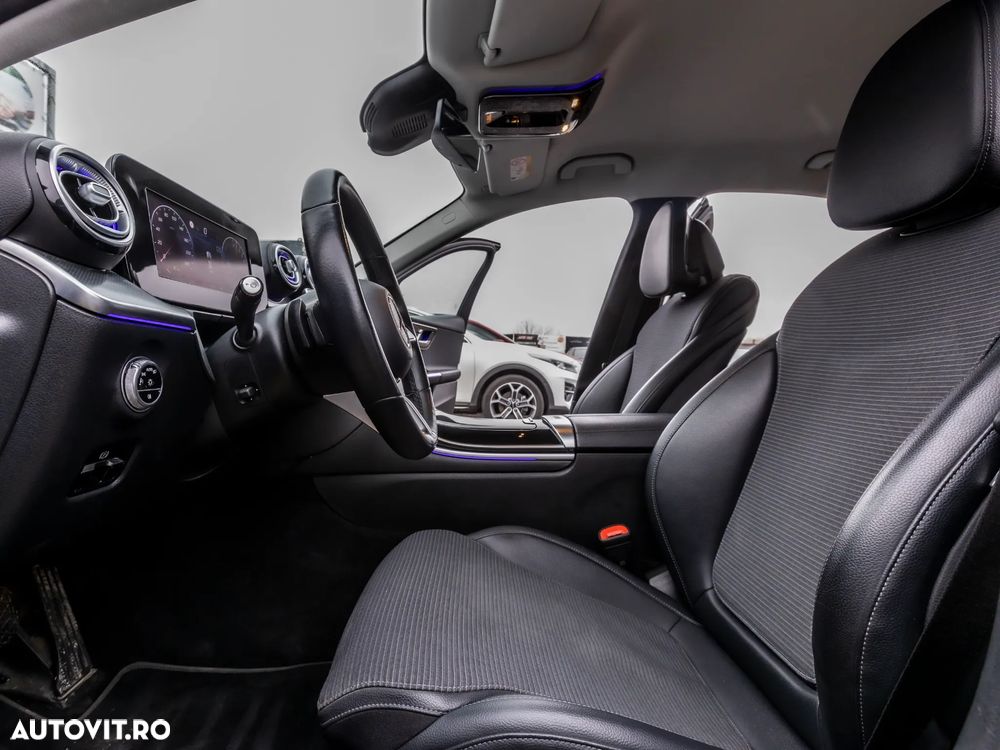 Mercedes-Benz C - 22