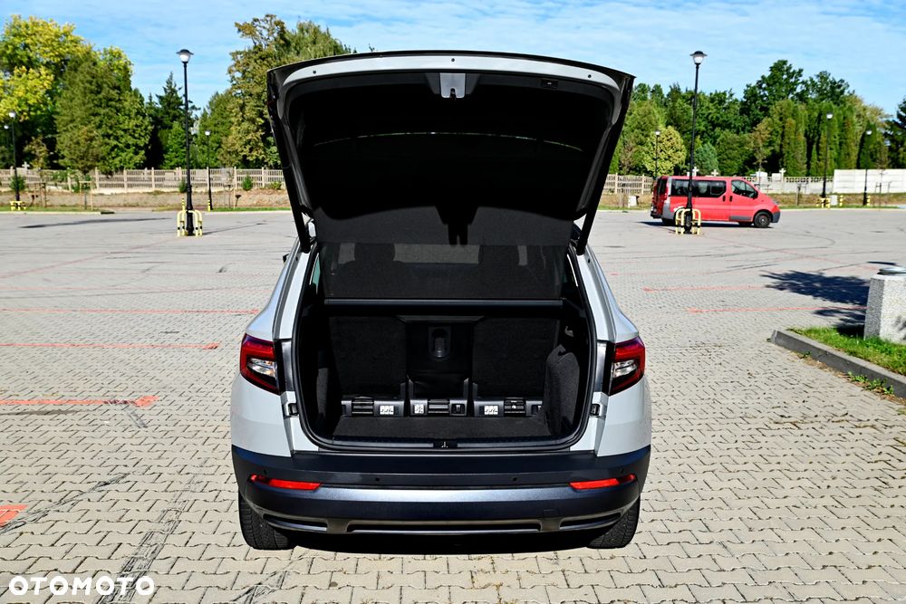 Skoda Karoq 1.5 TSI ACT DSG Sportline - 10