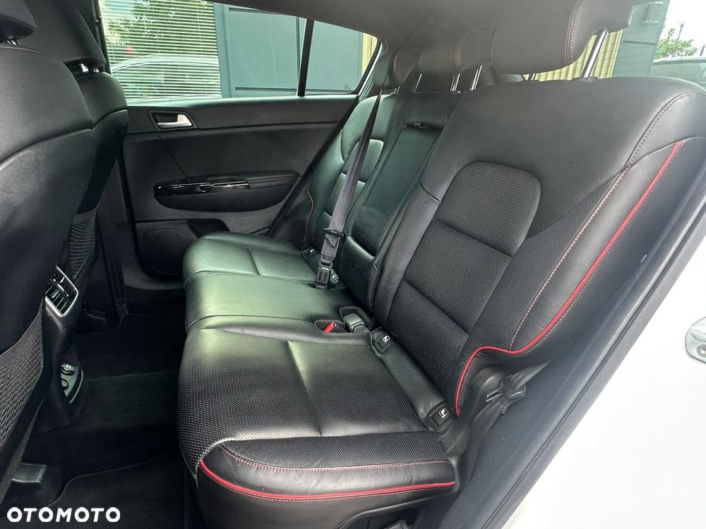 Kia Sportage 1.6 T-GDI AWD DCT GT LINE - 23