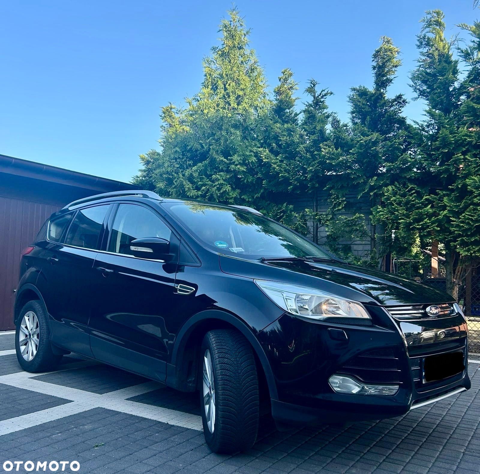 Ford Kuga - 1