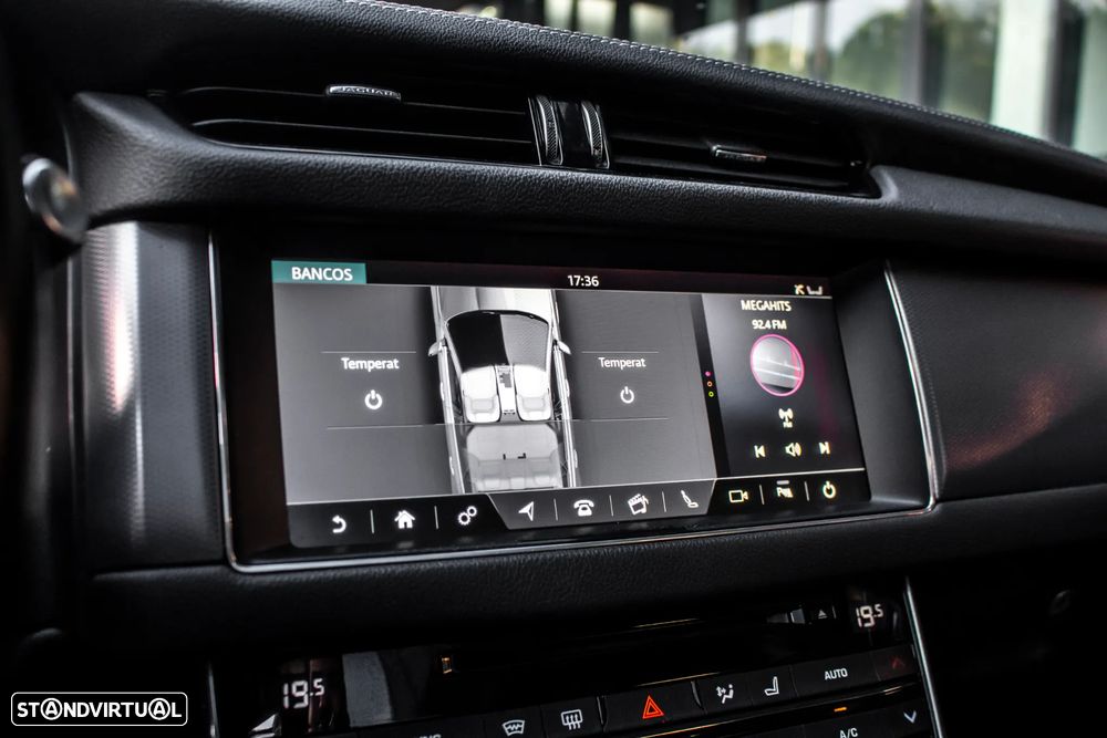 Jaguar XF Sportbrake 20d AWD Aut. R-Sport - 44