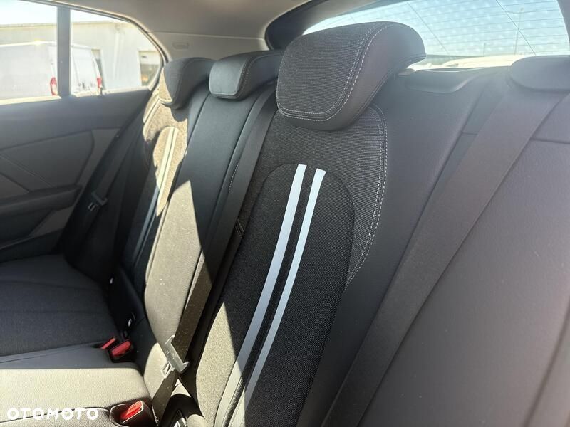 BMW Seria 1 118i - 19