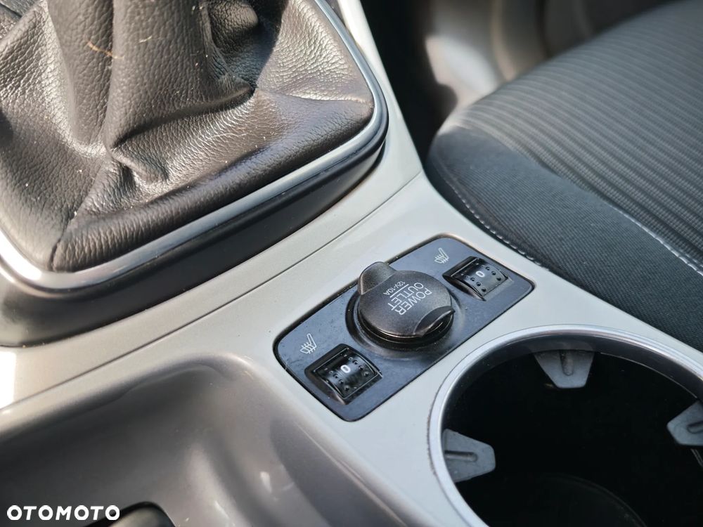 Ford C-MAX 1.6 Ti-VCT Titanium - 11