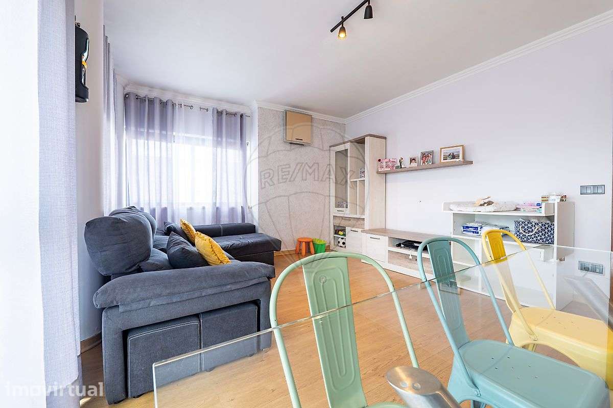 Apartamento T2 para arrendamento - Grande imagem: 2/41