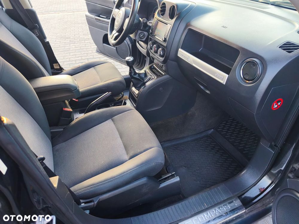 Jeep Compass 2.0 4x2 Limited - 13