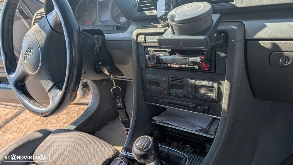 Audi A4 Avant 1.9 TDI - 13