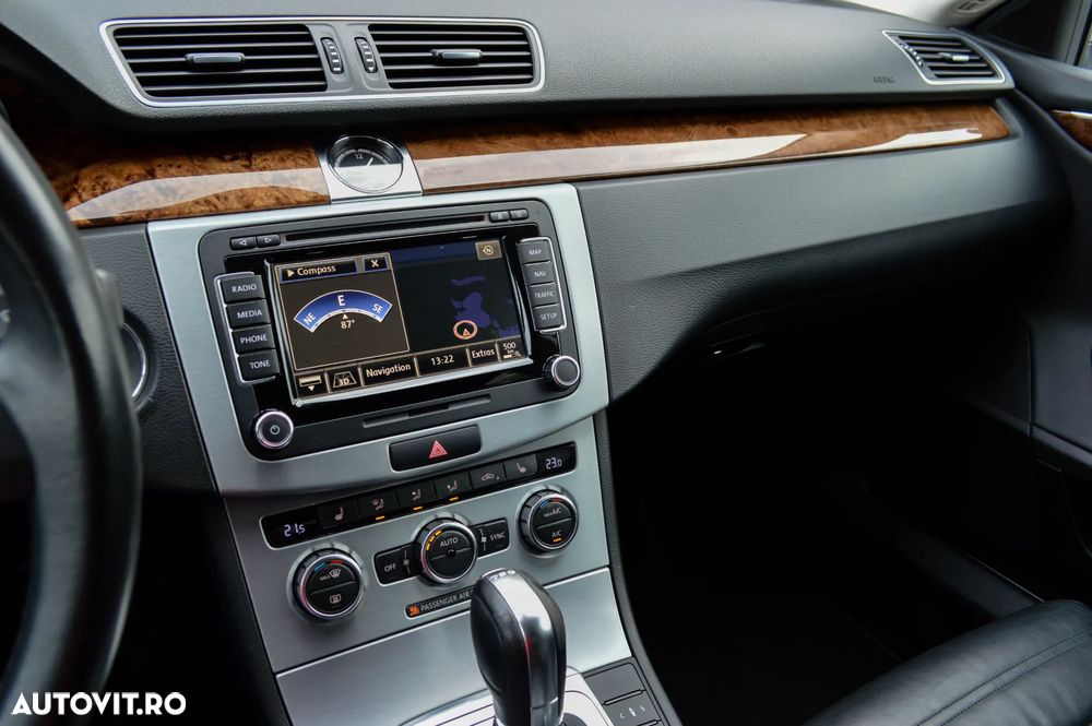 Volkswagen Passat CC 2.0 TDI BlueMotion Technology DSG - 19