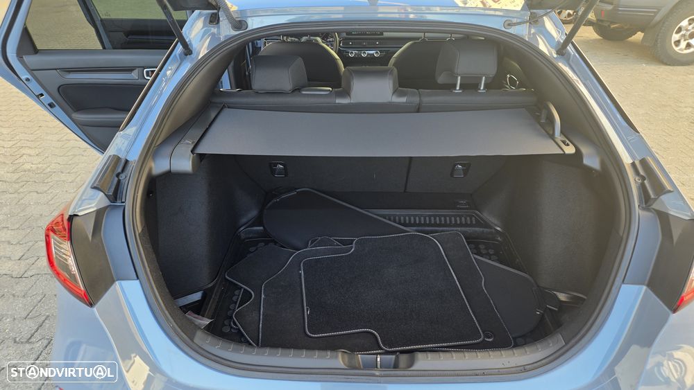 Honda Civic 2.0 0 i-MMD e:HEV Sport - 27