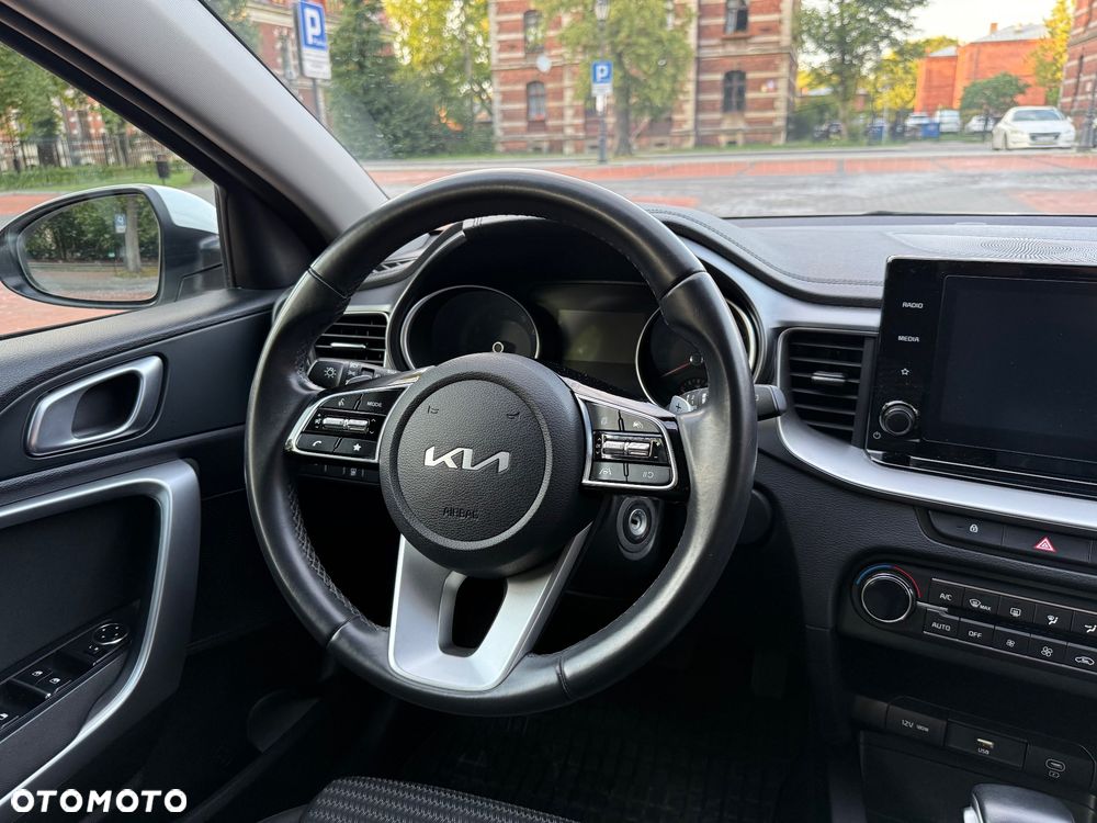 Kia XCeed - 15