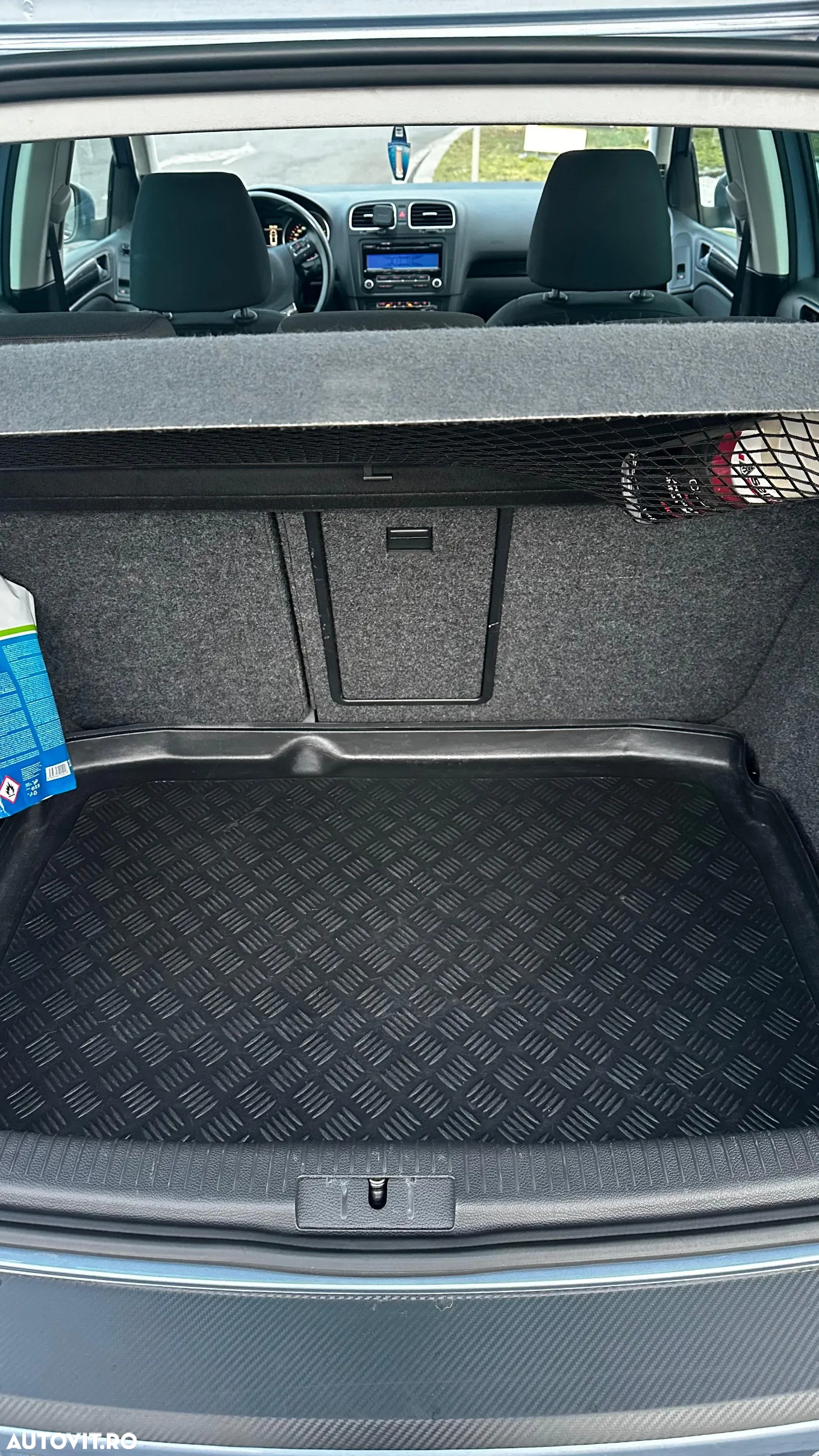 Volkswagen Golf - 5