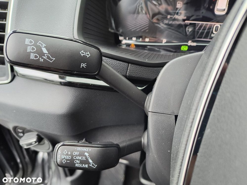 Skoda Karoq 1.5 TSI ACT Edition 130 DSG - 28