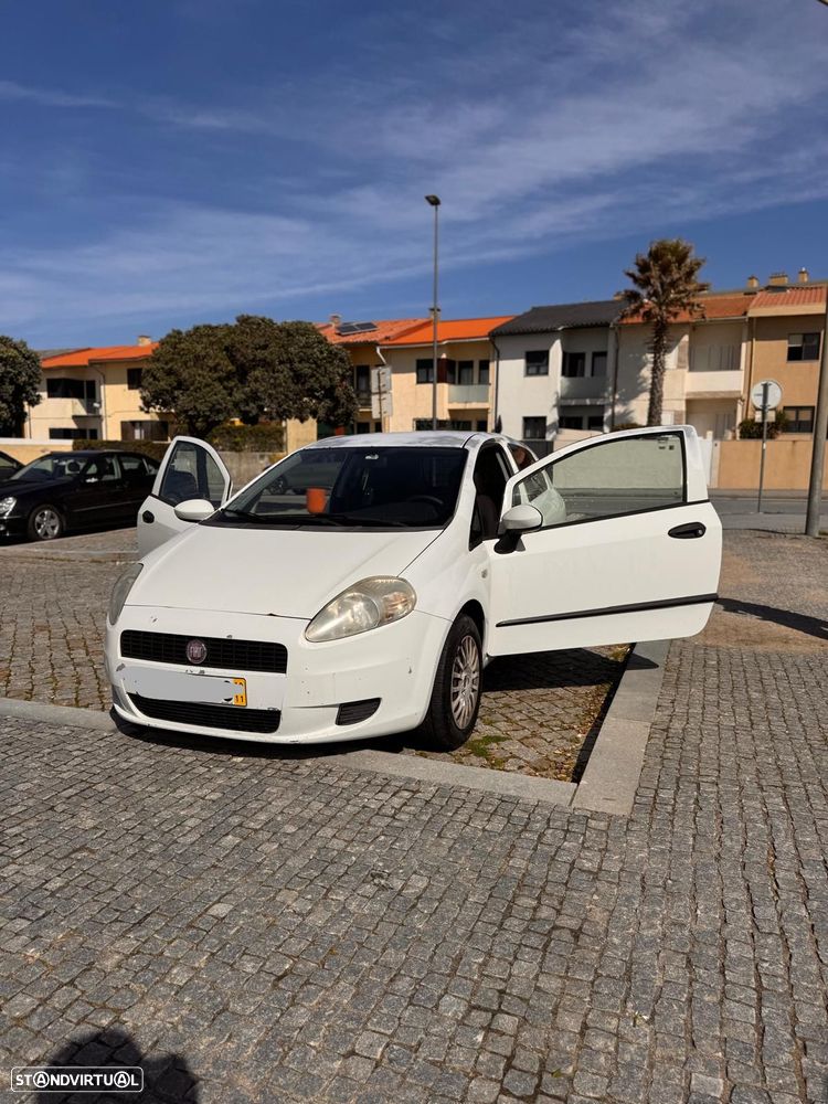 Fiat Grande Punto - 16