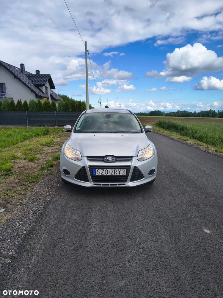 Ford Focus 1.6 TDCi DPF Champions Edition - 2