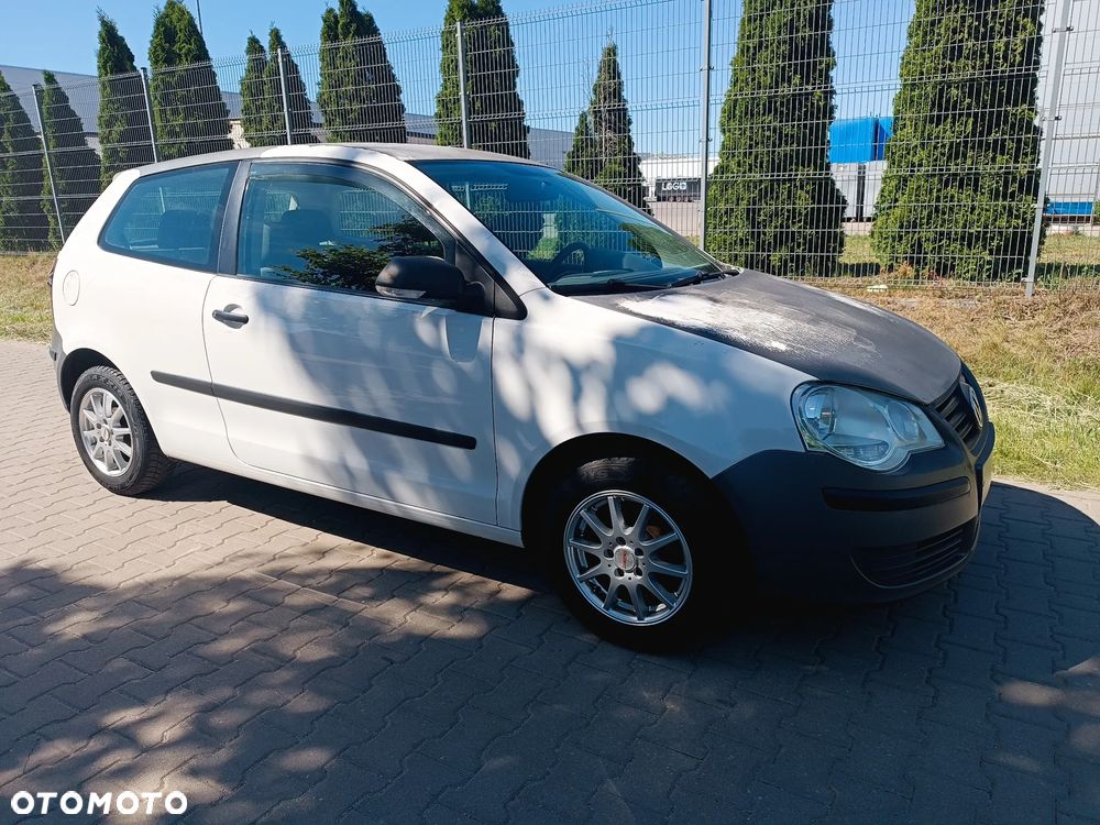 Volkswagen Polo 1.2 Comfortline - 1