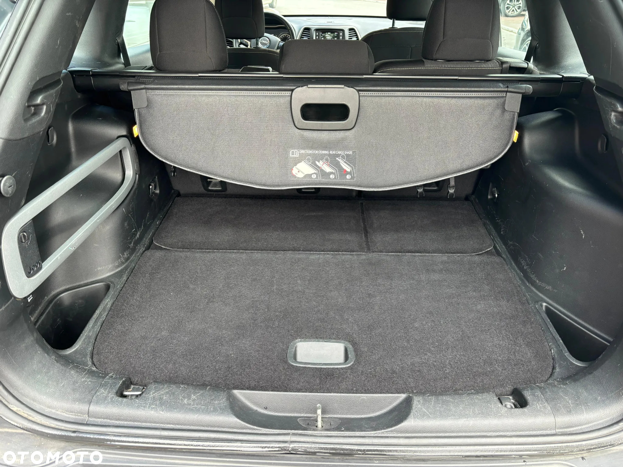 Jeep Cherokee 2.0 MJD Active Drive I Longitude - 15