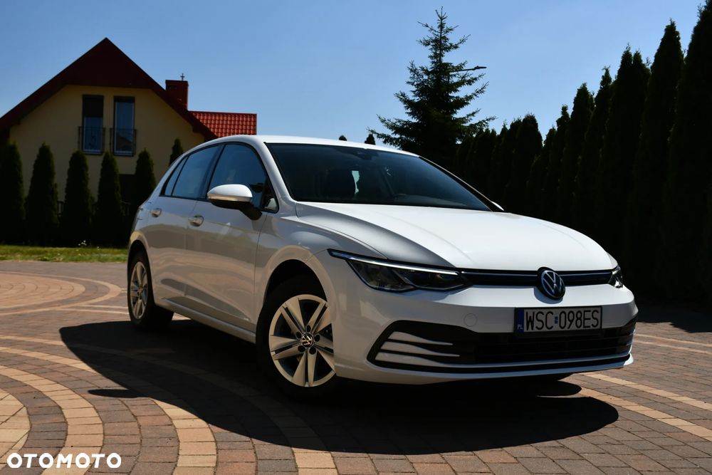 Volkswagen Golf 1.0 eTSI Life DSG - 4