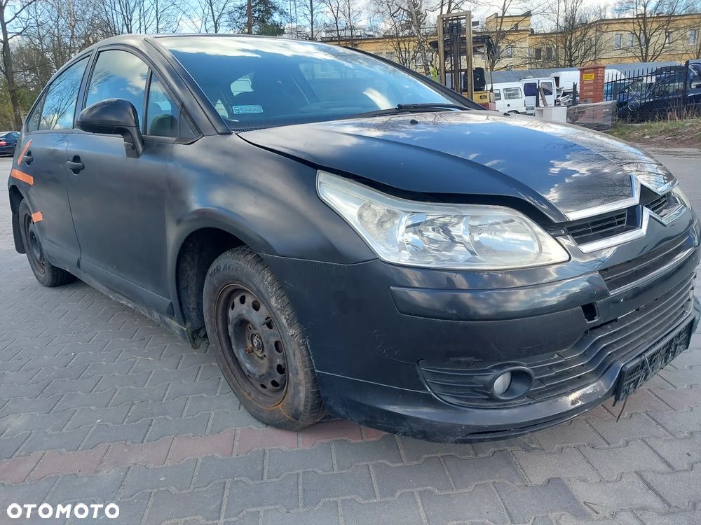 Citroen C4 I przedlift silnik 1.6 16v NFU 109 KM 10FX5G TU5JP4 skrzynia biegów drzwi maska zderzak klapa błotnik EXL belka szyba listwa panel podsufitka podszybie ramiona wycieraczek osłona zwrotnica mcperson pompa tłumik półoś czujniki parkowania moduł hak holowniczy kompletny zacisk CAŁY NA CZĘŚCI - 1