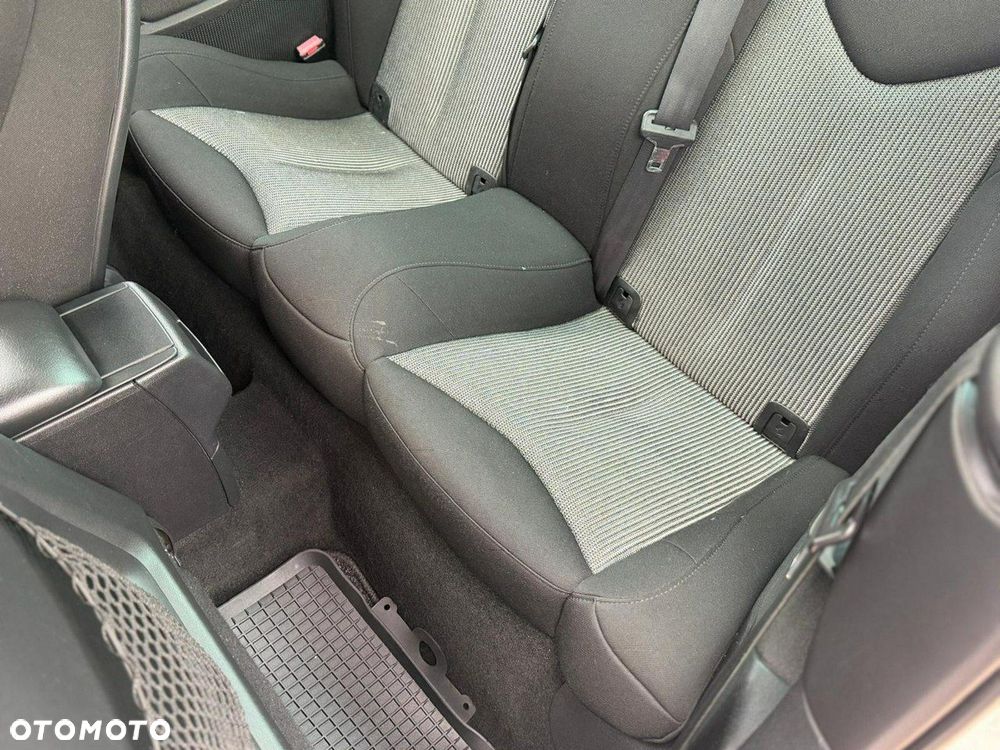 Peugeot 308 CC - 23