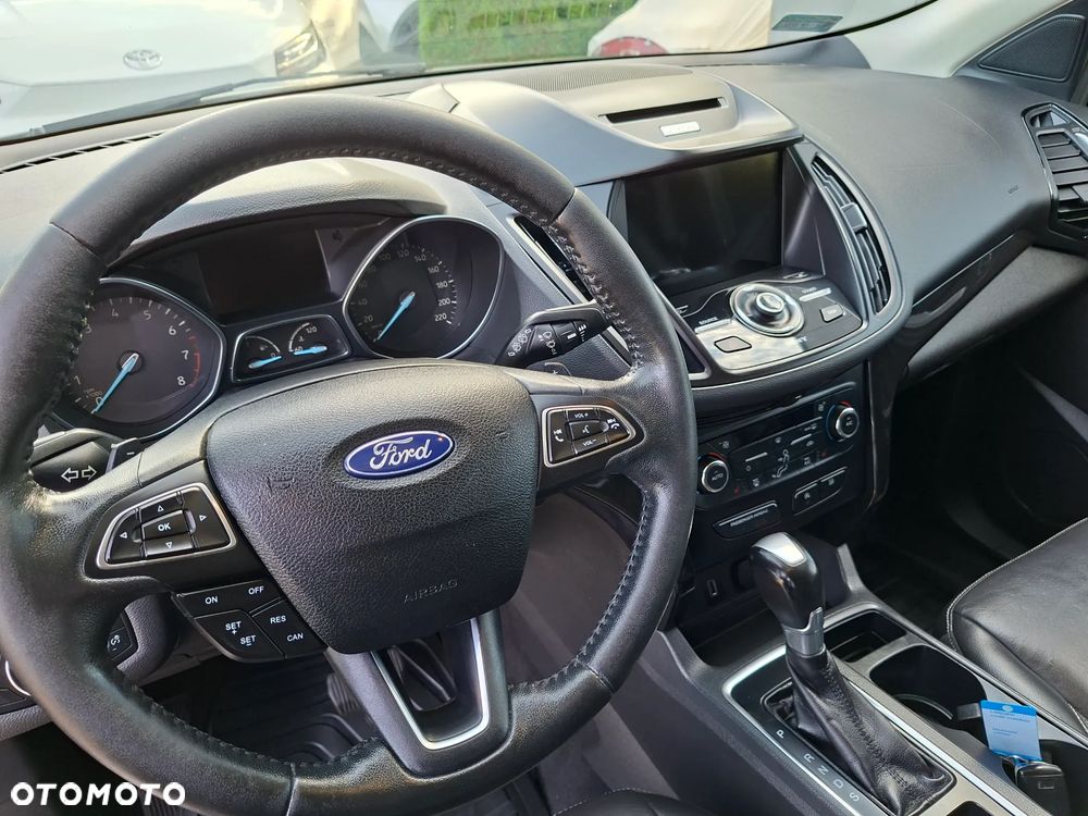 Ford Escape - 10