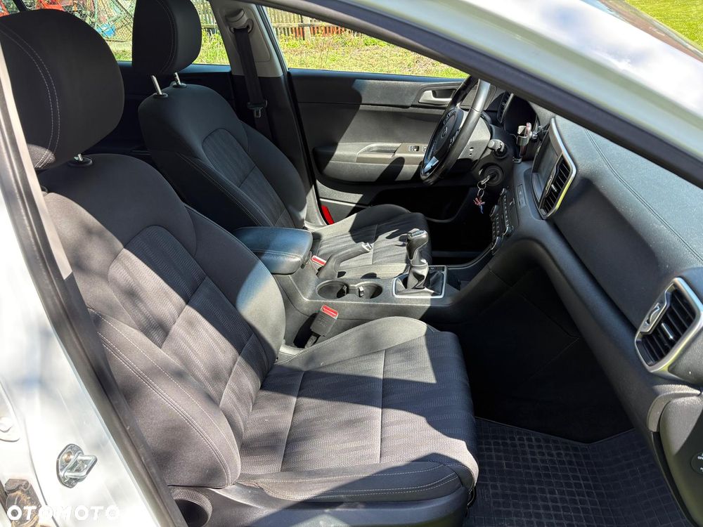 Kia Sportage 1.6 GDI M 2WD - 6