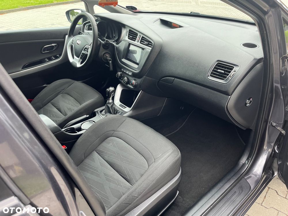 Kia Ceed 1.6 GDI Vision - 9