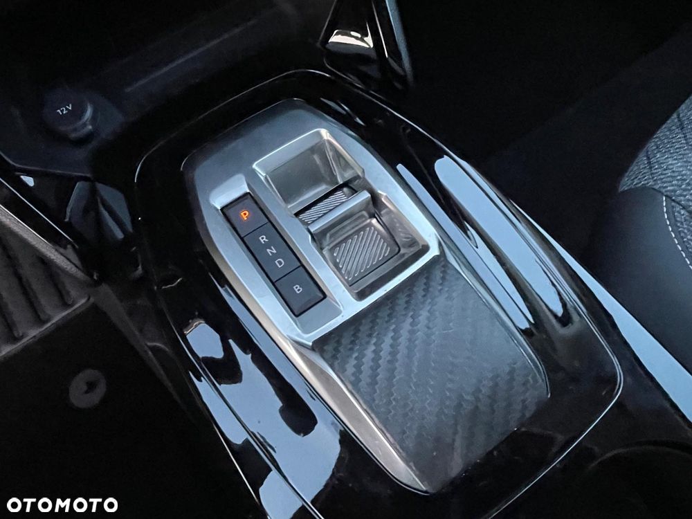 Peugeot 208 Elektromotor 136 Allure Pack - 13