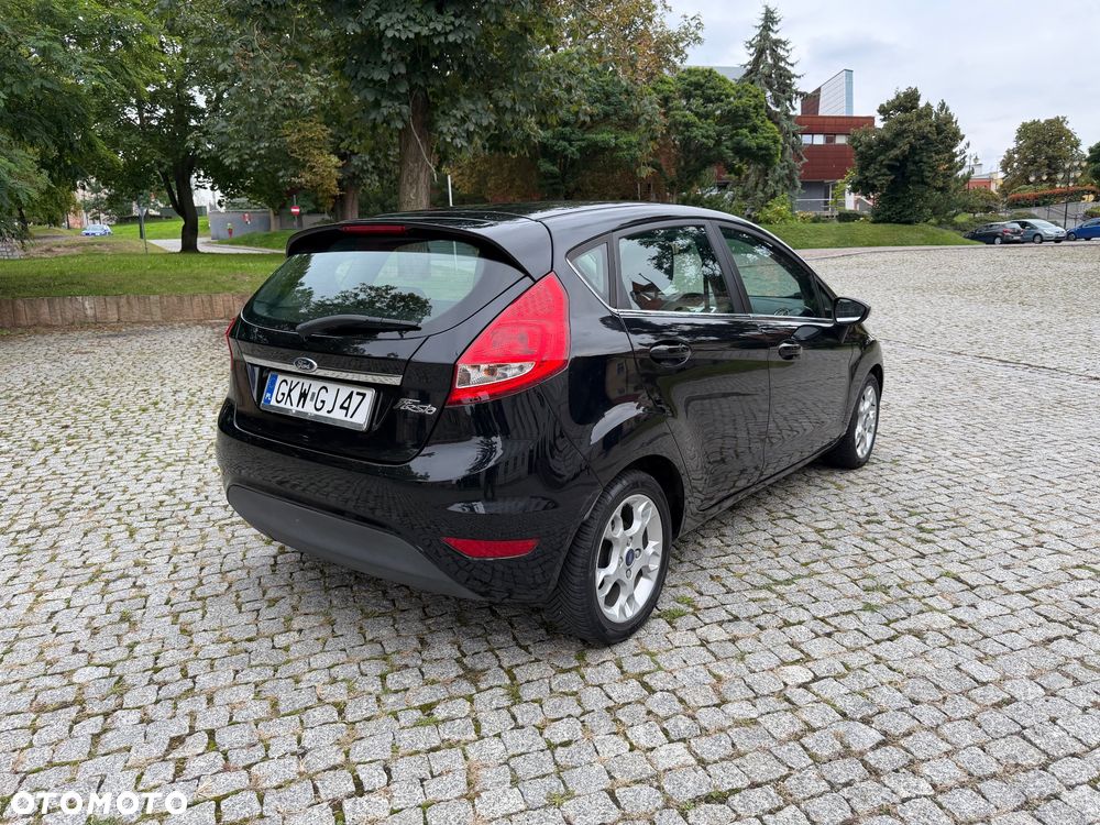Ford Fiesta 1.25 Titanium X - 4