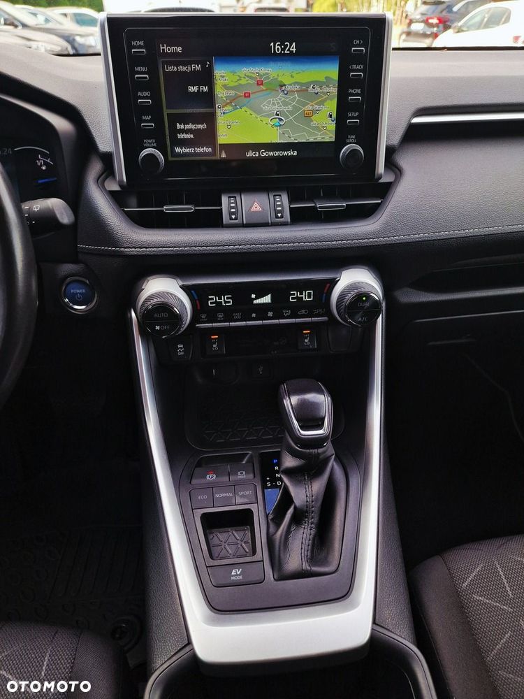Toyota RAV4 - 22