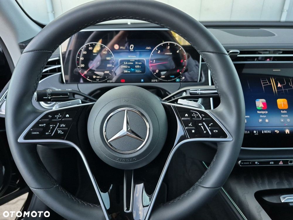 Mercedes-Benz Klasa E - 17