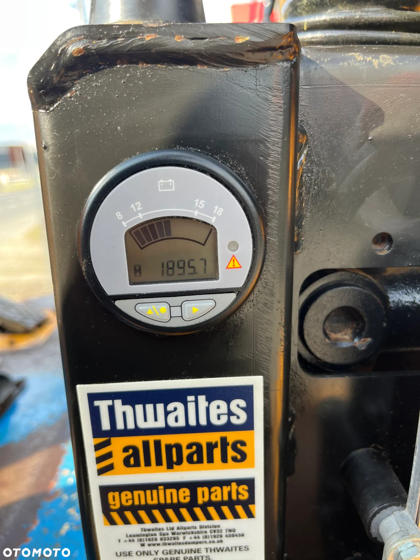Thwaites Mach 2098 9 Tonne - 24